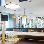 Express - Station By Ihg Hotel Rotterdam