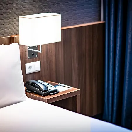 Express - Station By Ihg
