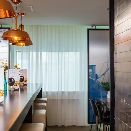 Hotel Express - Station By Ihg
