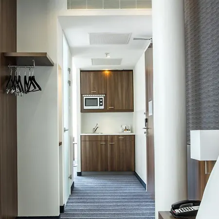 Express - Station By Ihg 3*