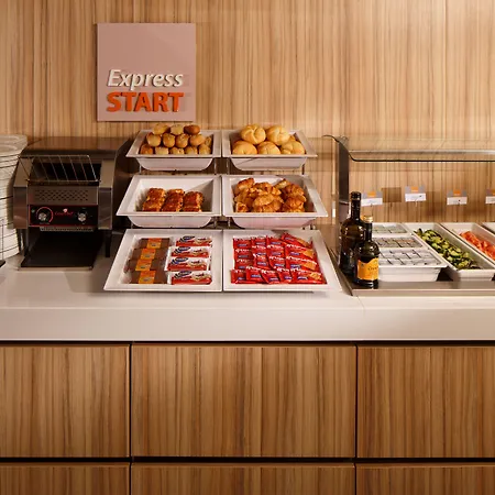 Hotel Express - Station By Ihg