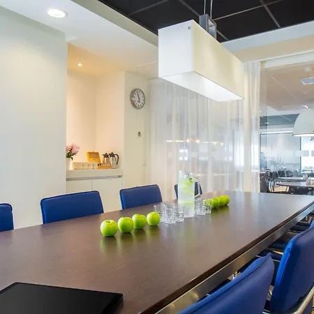 Hotel Express - Station By Ihg