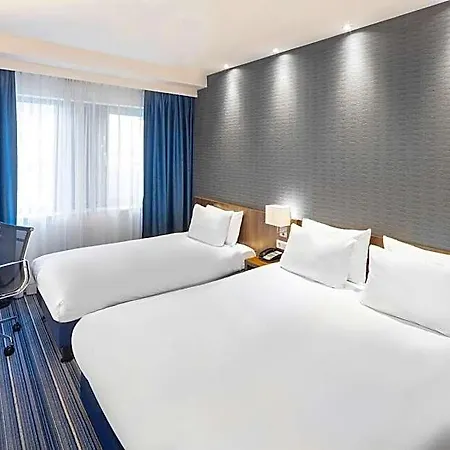 Hotel Express - Station By Ihg 3*