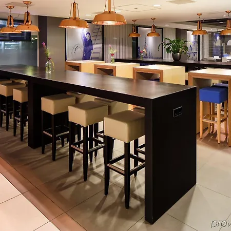 鹿特丹中央车站智选假日酒店 酒店 鹿特丹