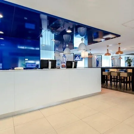 鹿特丹中央车站智选假日酒店 鹿特丹