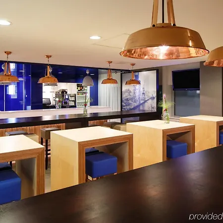 Express - Station By Ihg Hotel 3*