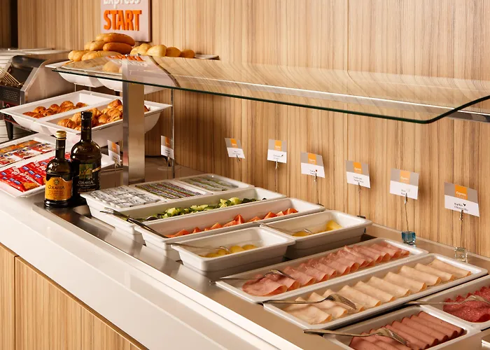 Express - Station By Ihg 3*