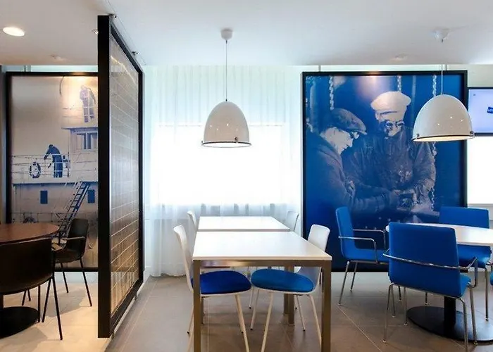 Express - Station By Ihg