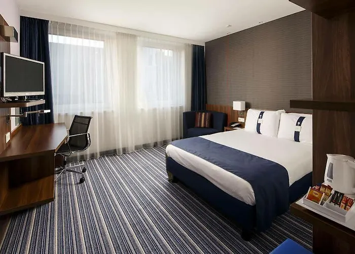 Hotell Express - Station By Ihg 3*