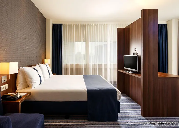 Hotel Express - Station By Ihg 3*