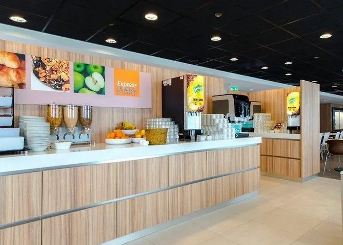 Szálloda Express - Station By Ihg 3*